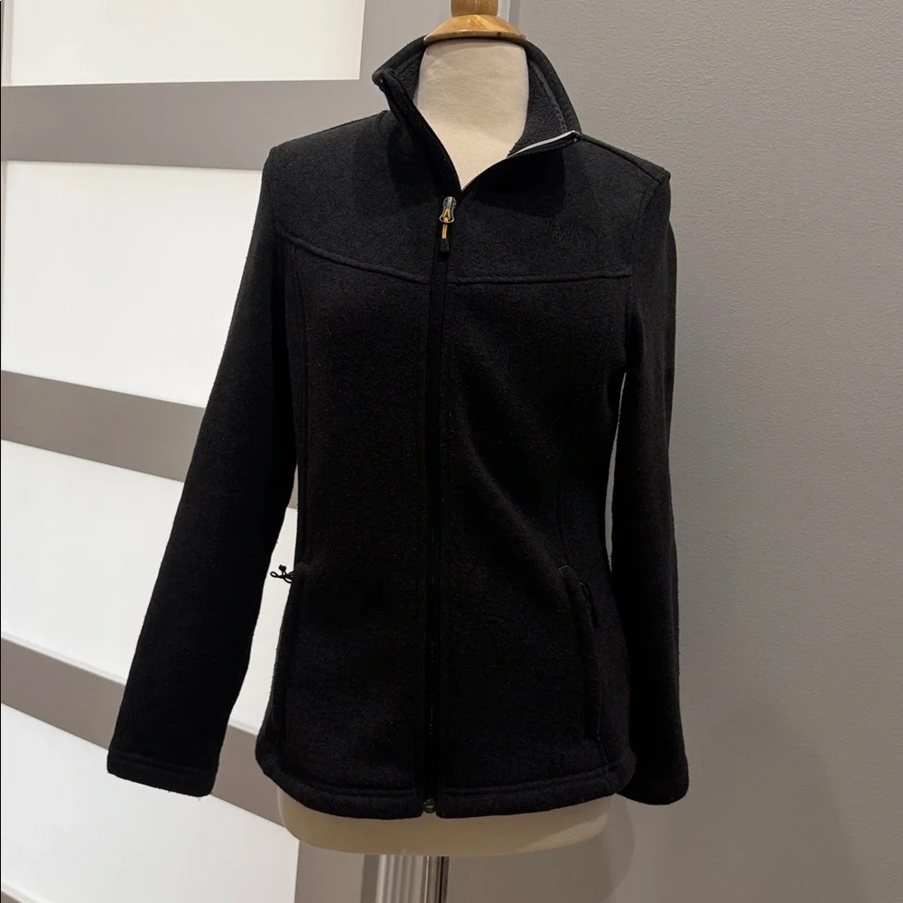 The North Face Women's Black Ski Jacket - Picture 7 of 11